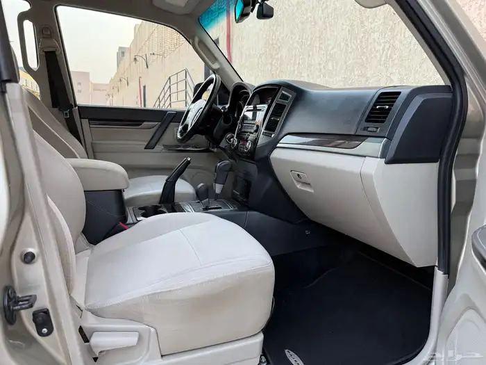 باجيرو 2020 GLS 33