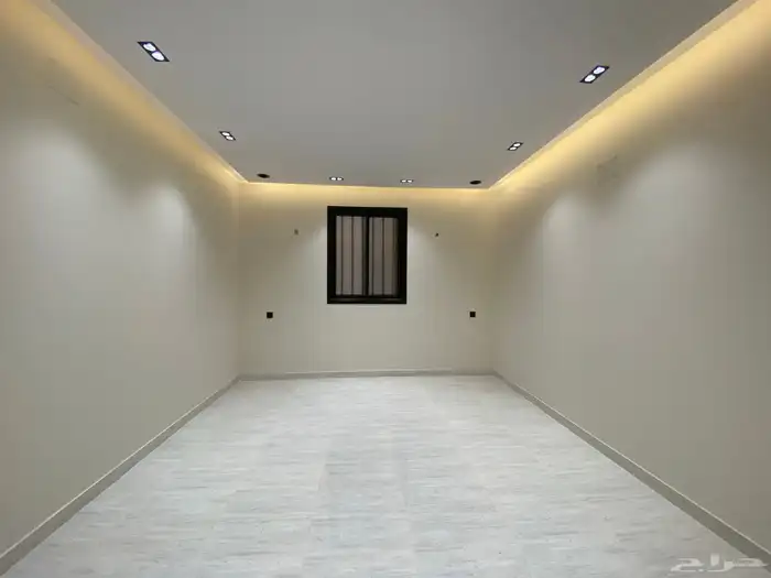 روف علوي مع ملحق بدرج داخلي تشطيب VIP 6