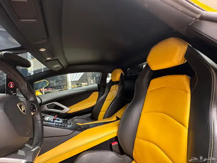 Lamborghini Aventador 2013 7