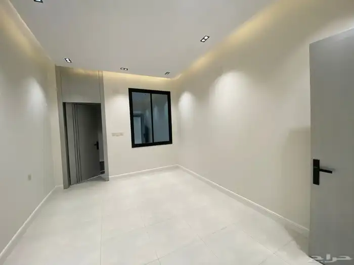 للبيع شقق تمليك مساحه 275 م مع سطح 6 غرف 580 الف 22