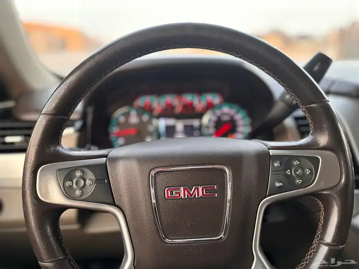 جمس يوكون XL طويل مطور SLE بدون دبل موديل2020 40