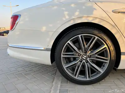 2022 BENTLEY CONTINENTAL FLYING SPUR index