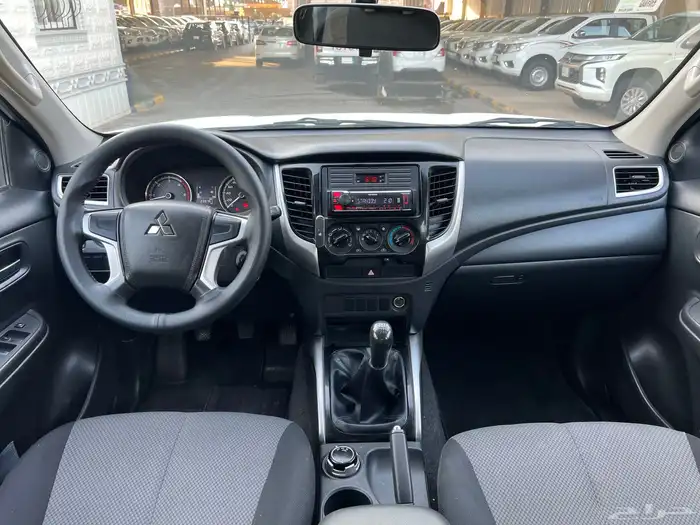 ميتسوبيشي ديزل 2022 L200 لدى قمة الاطلال 31
