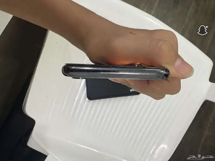 ايفون xs للبيع 4