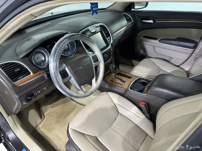 كرايزلر c300 2014 v8 هيمي 16