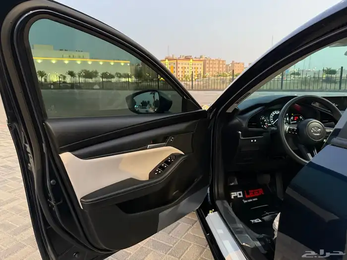 مازدا 3 2025 27