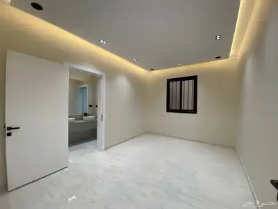 روف علوي مع ملحق بدرج داخلي تشطيب VIP index