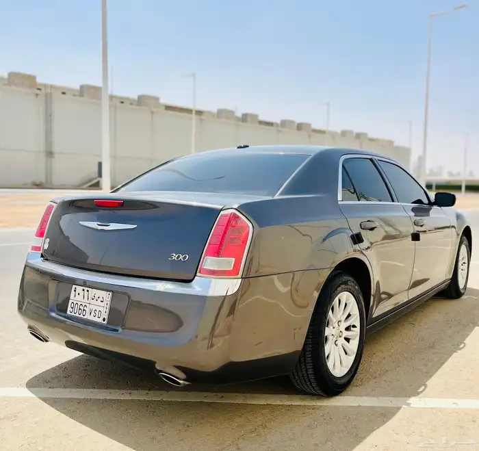كرايسلر 300c موديل 2014 ممشى قليل 6