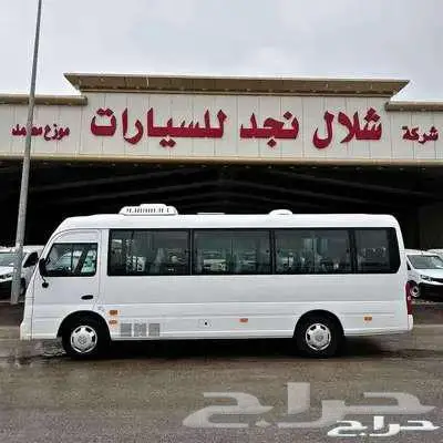 باص كاونتي 26 راكب او 23 ديزل - ب 204000 الف 2