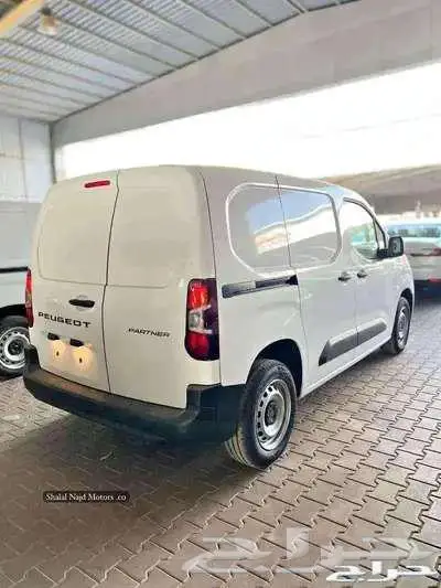 شريكة اعمالك بيجو بارتنر 2025 -54000 الف بطاقة 2