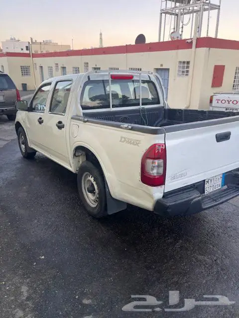 ايسوزو 2006 بنزين البيع 3