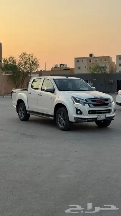 للبيع ايسوزو ديماكس GT ديزل index