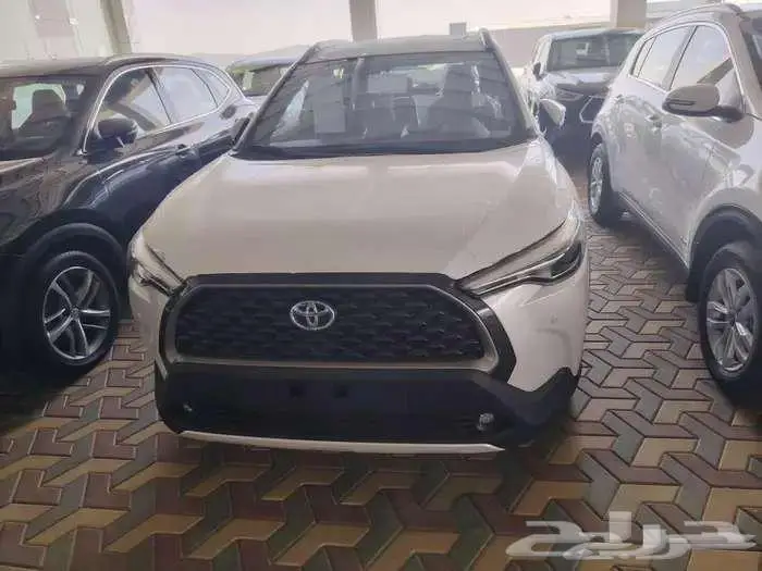تويوتا كورولا كروز هايبرد ليمتد اصفار سعودي 2024 0