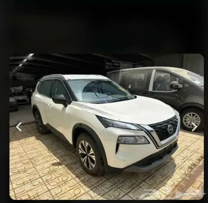 نيسان اكس تريل دبل وبدون 5 مقاعد و7 مقاعد 1