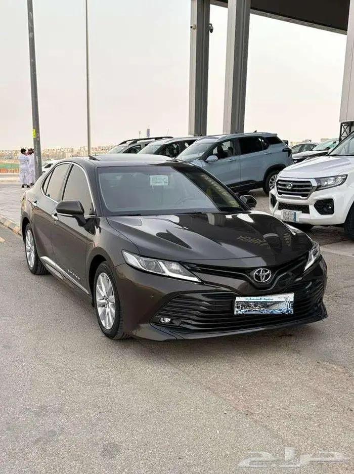 تويوتا كامري 2019 GLE 2