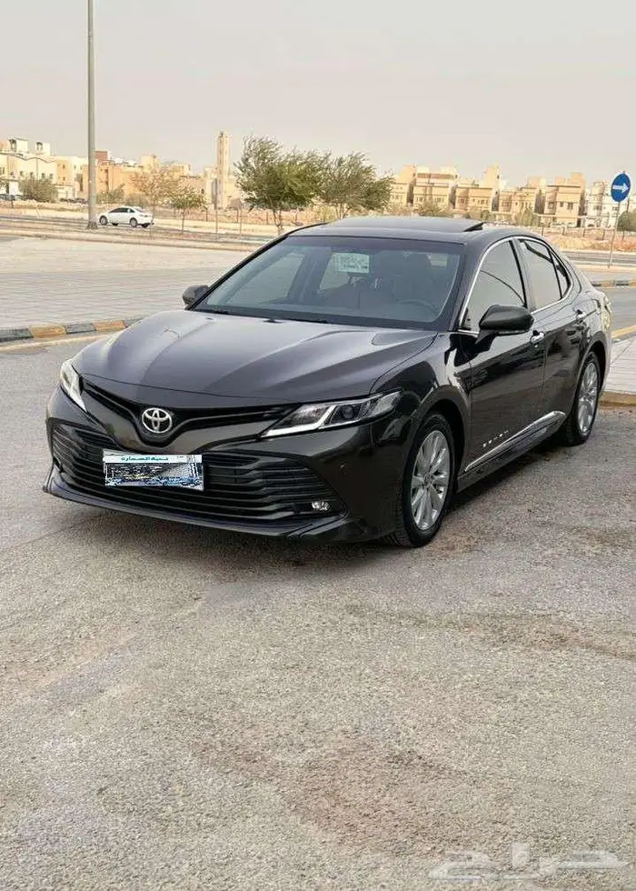 تويوتا كامري 2019 GLE 1