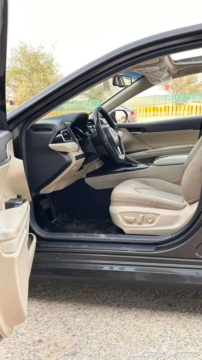 تويوتا كامري 2019 GLE 4