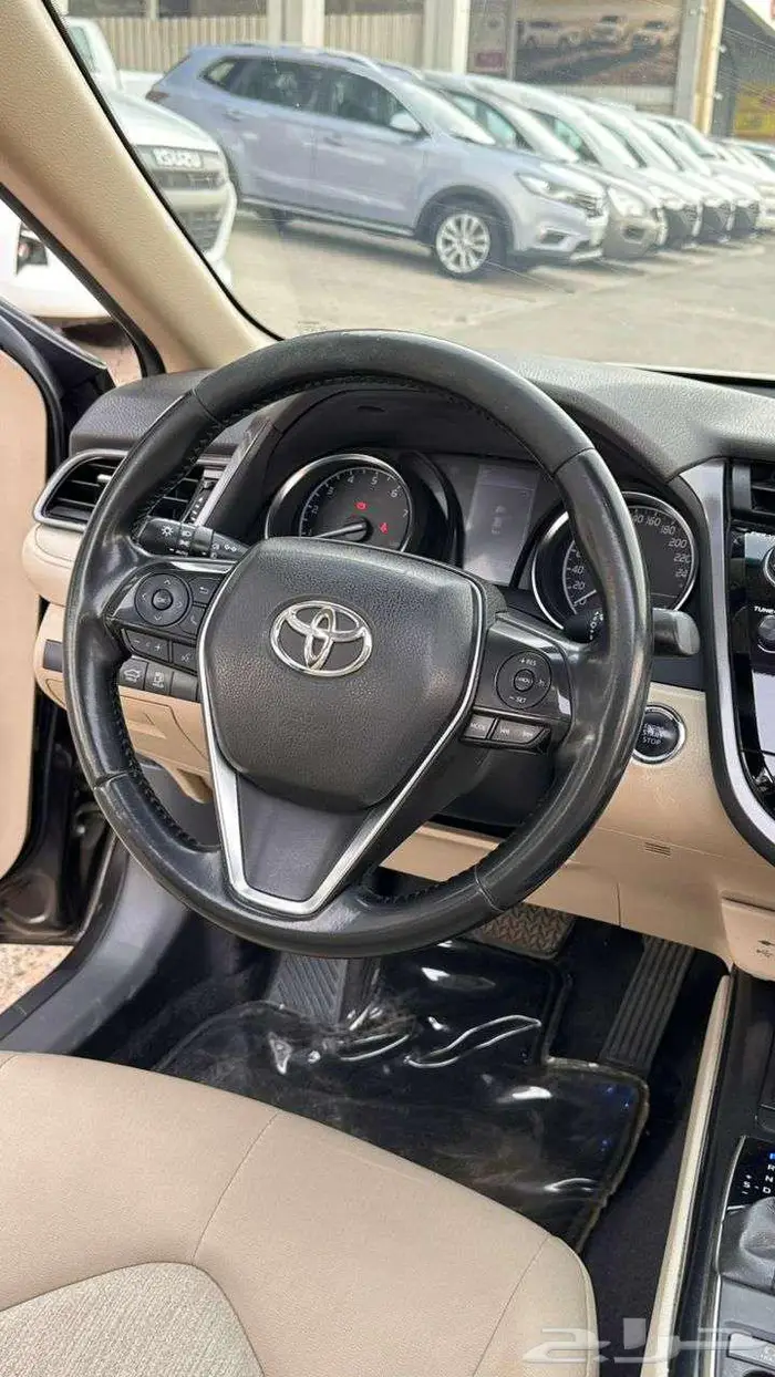تويوتا كامري 2019 GLE 8
