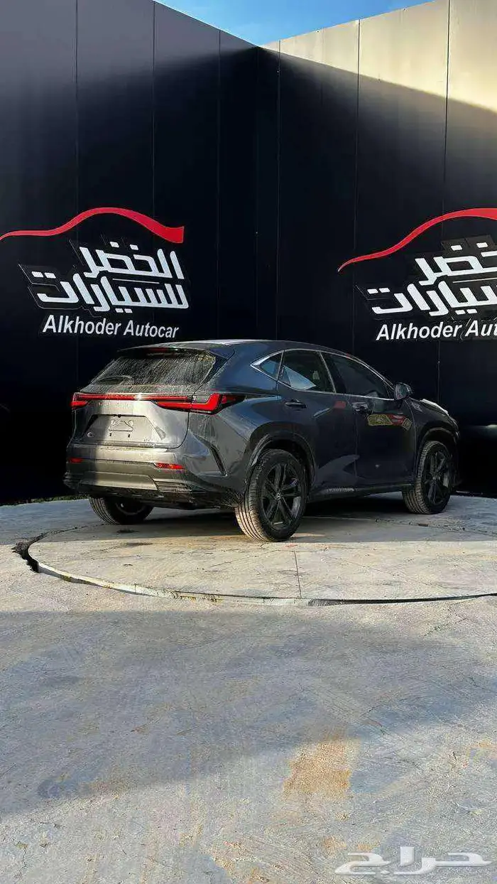لكزس NX 350 بنزين فئة AA موديل 2025 7