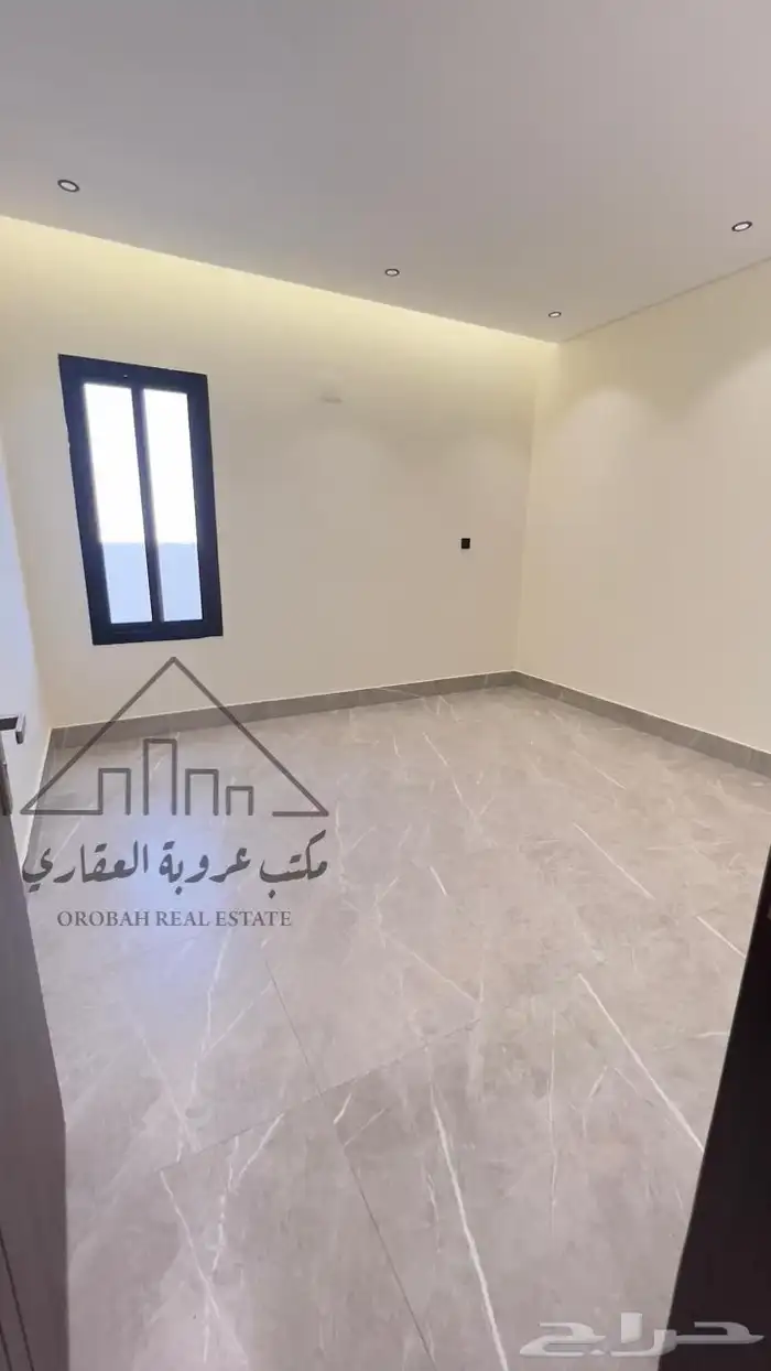 للبيع دور نص أرض تبوك حي الفلاح 16