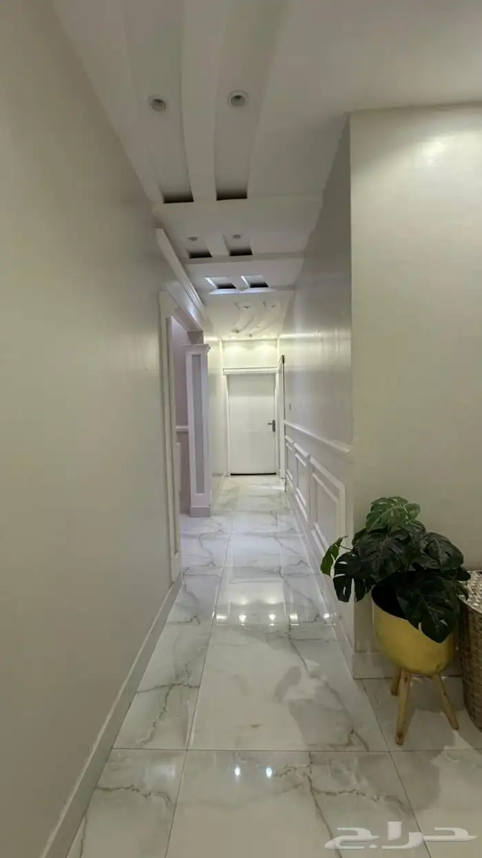 فيلا دور وثلاث شقق مساحة625 حي السعاده 6