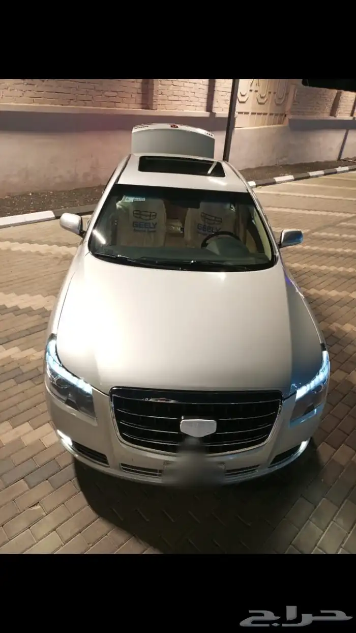 للبيع سيارة جيلي EC8 0