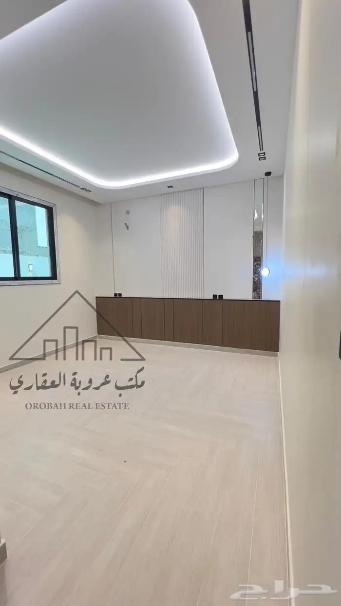 للبيع دور نص أرض تبوك حي الفلاح 42