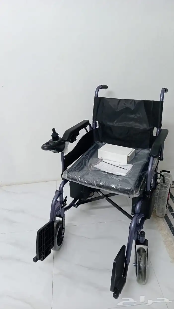 كرسي متحرك جديد 0