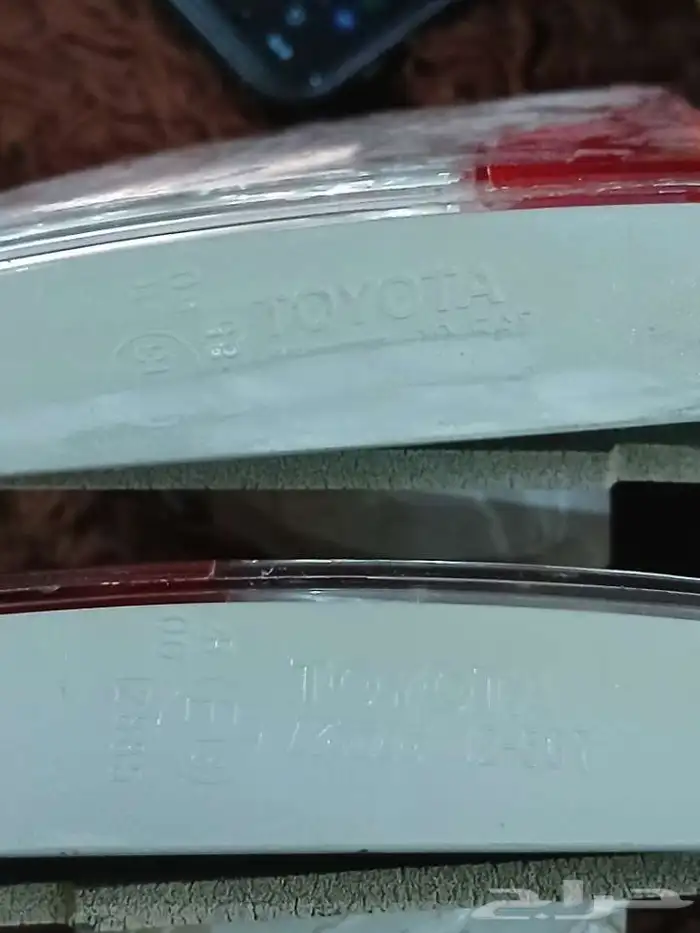 اسطبات تركب على شنطة الكورولا 4