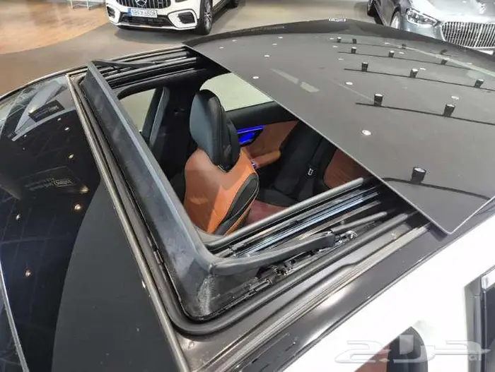 مرسيدس C200 AMG 2025 فل كامل اصفار 14