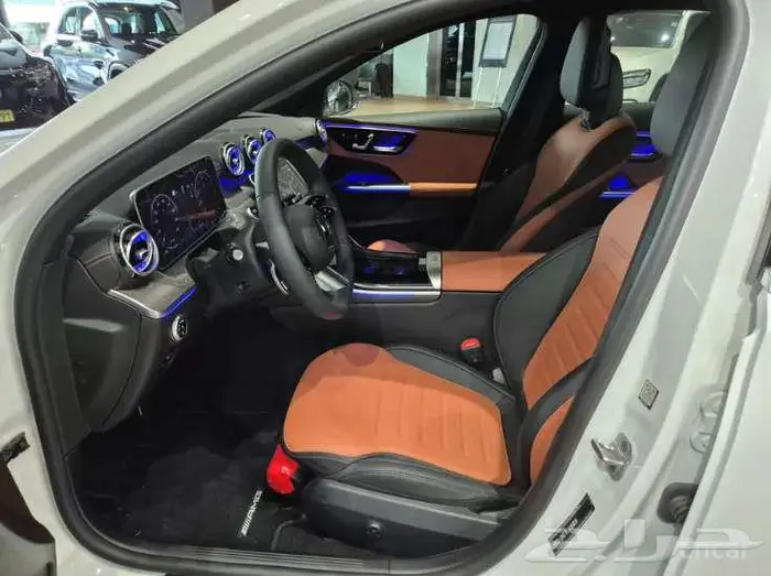 مرسيدس C200 AMG 2025 فل كامل اصفار 10