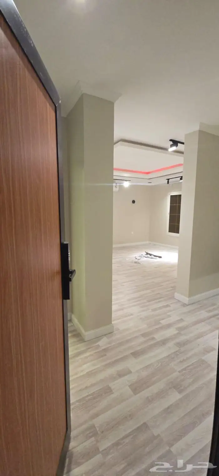 شقة للإيجار حي الشعلة 14