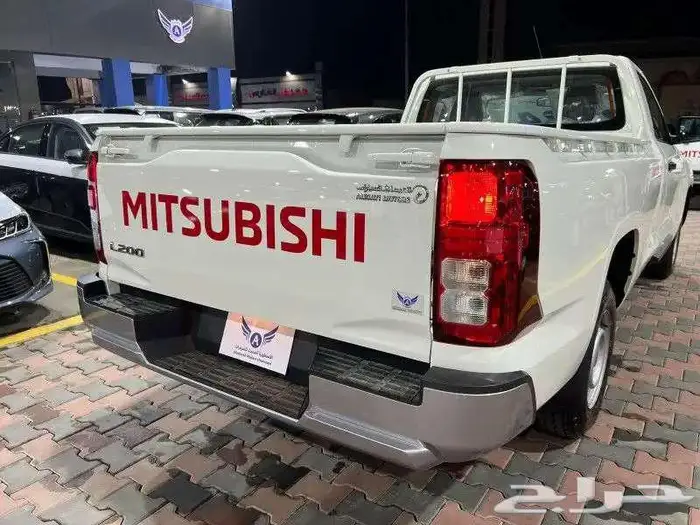 ميتسوبيشي L200 غمارة ديزل 2024 3