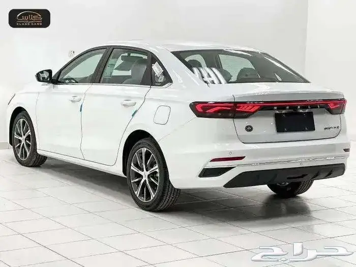 جيلي امجراند فل 2024-CVT 48300 ريال شامل الضريبة عرض خاص 5