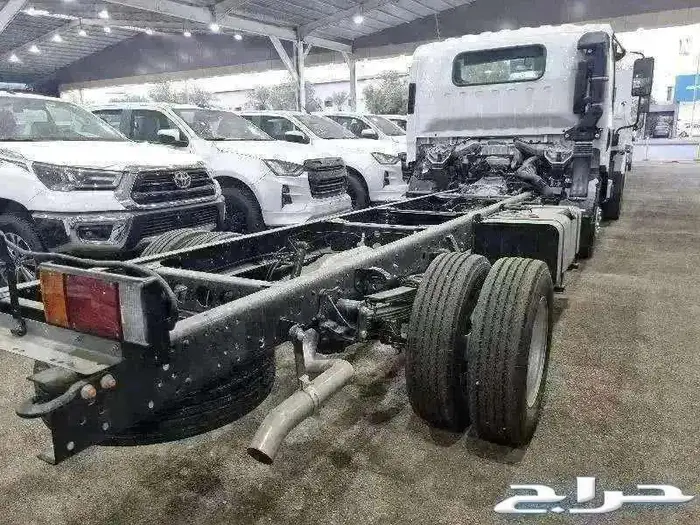 ايسوزو 2025 دينه 5 طن شاص طويل 4.95 كاش وتقسيط 2