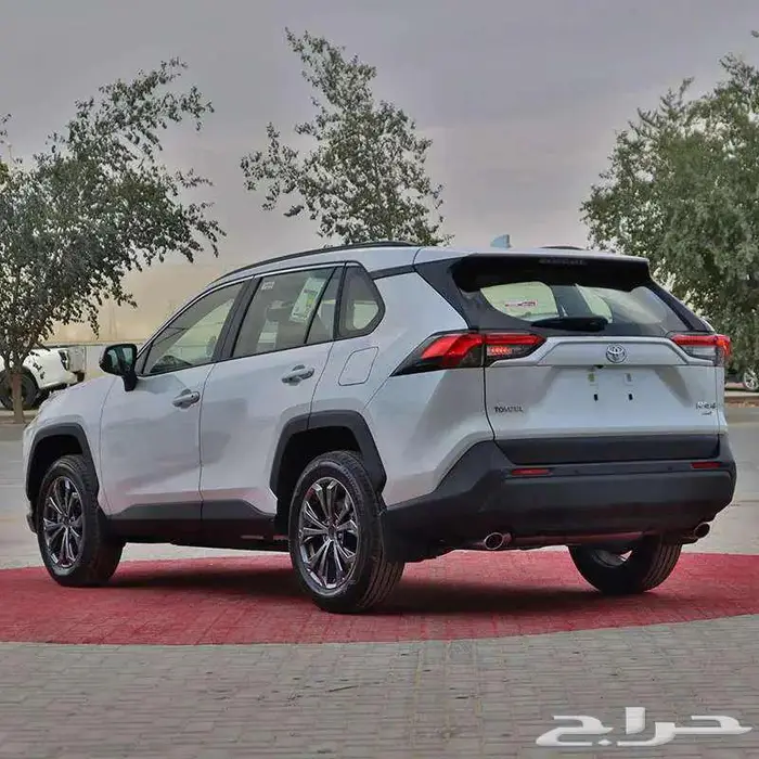 تويوتا راف فور XLE بنزين 2025 كاش واقساط 1