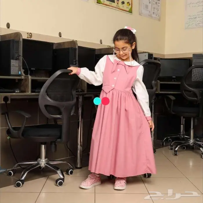 للبيع مريول مدرسه من ممنون جديد 3