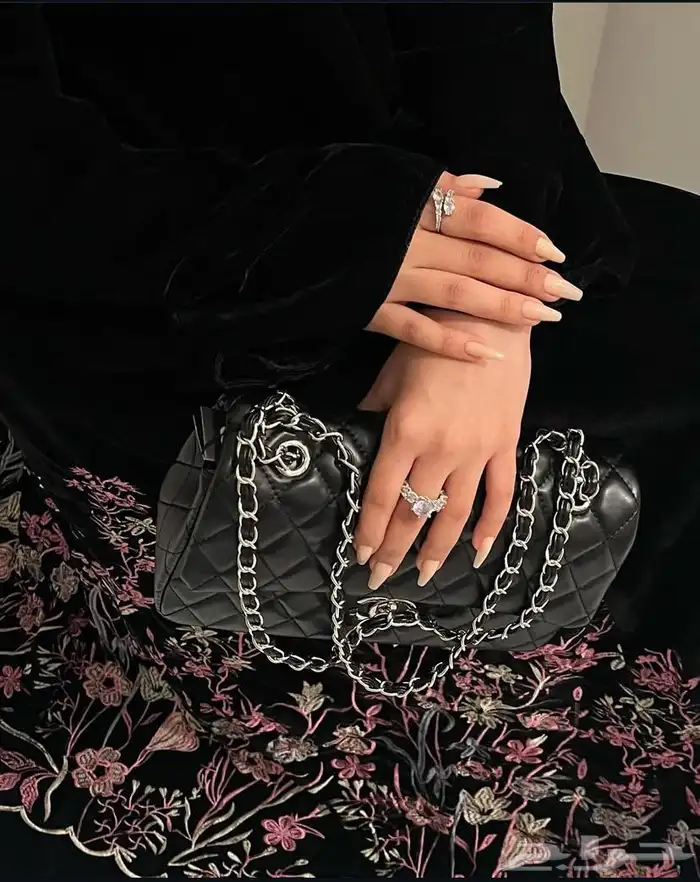 عباية براند اوفيلا مقاس 58 مع طرحتها 0