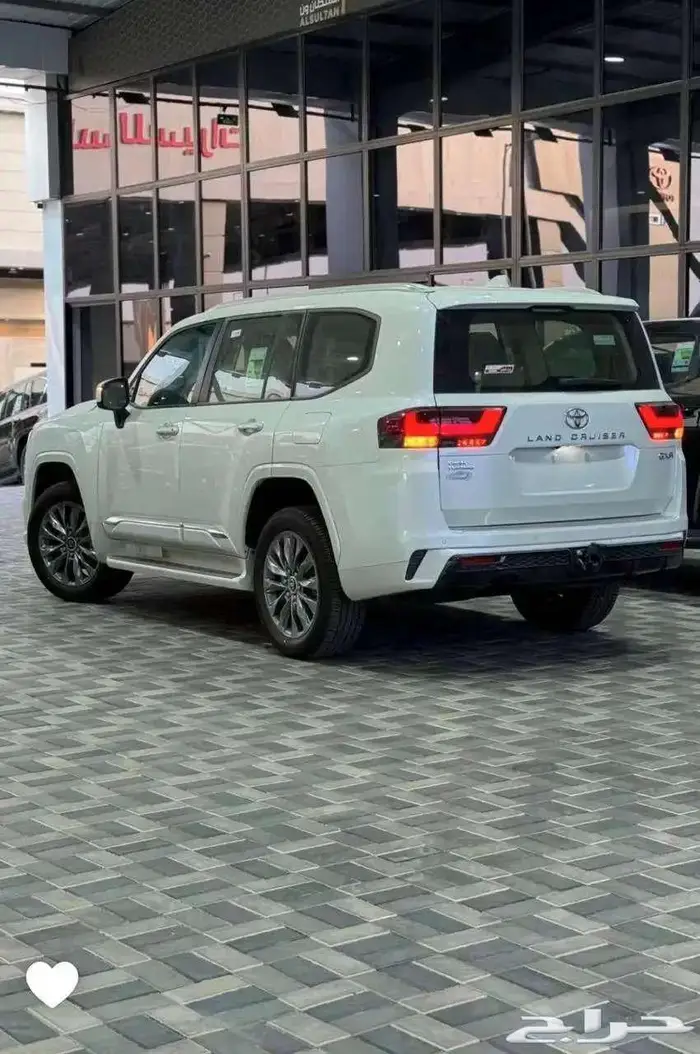 تويوتا لاند كروزر GXR.S L5 رادار سعودي 2025-329.000 4