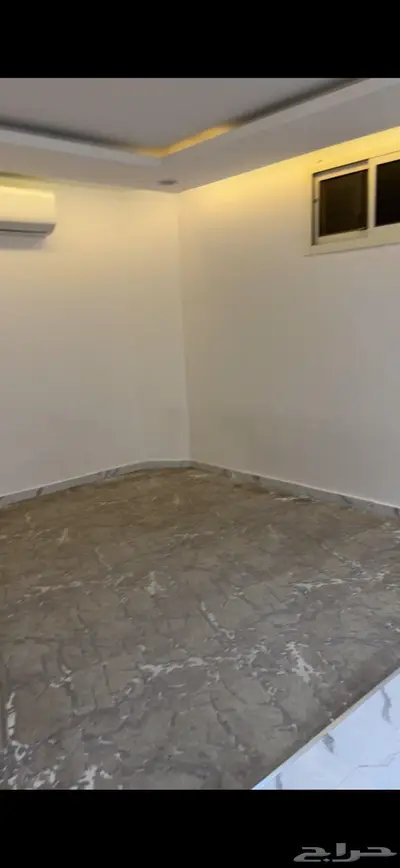 للإيجار غرفه وصاله ودورة مياه 0