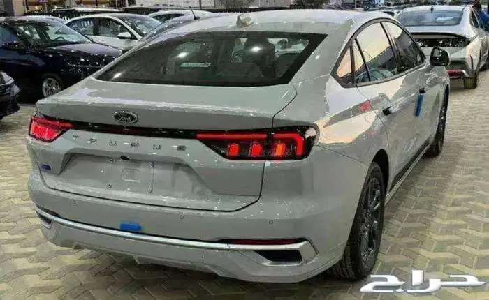 فورد تورس ترند 2025 افلانش 3