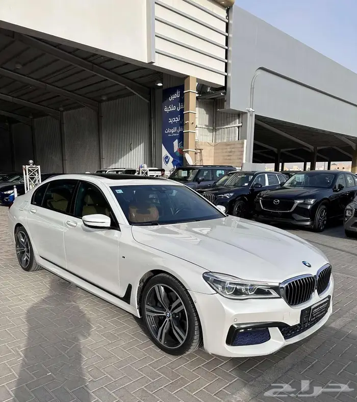 بي ام دبليو 2016 740Li 1