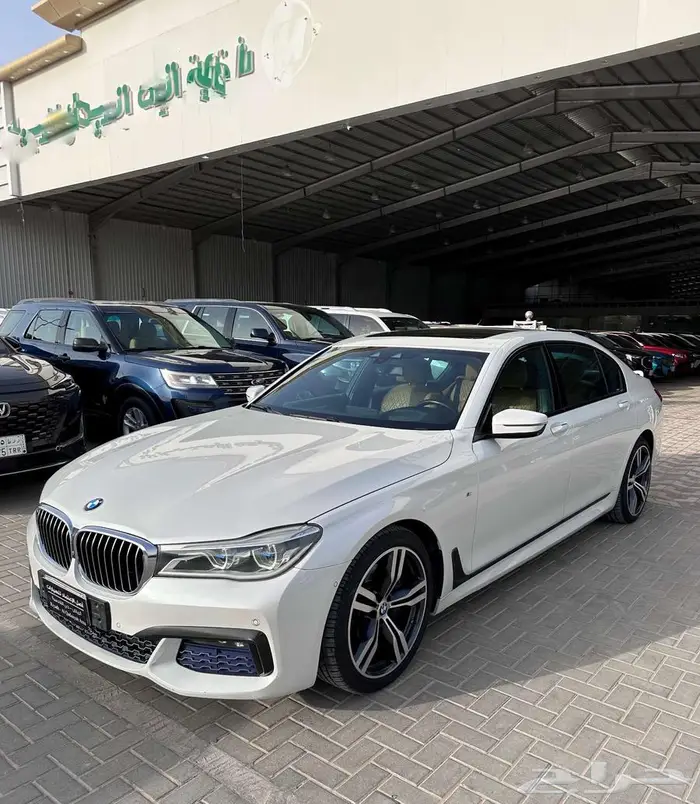 بي ام دبليو 2016 740Li 2