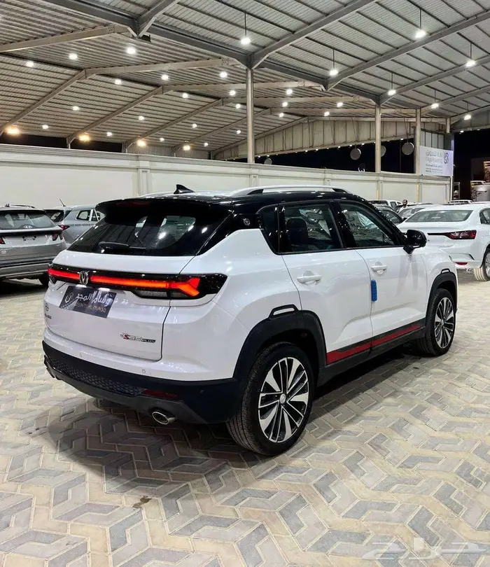 عرض خاص شانجان cs35 ليمتد موديل 2025 بطاقه جمركيه 4