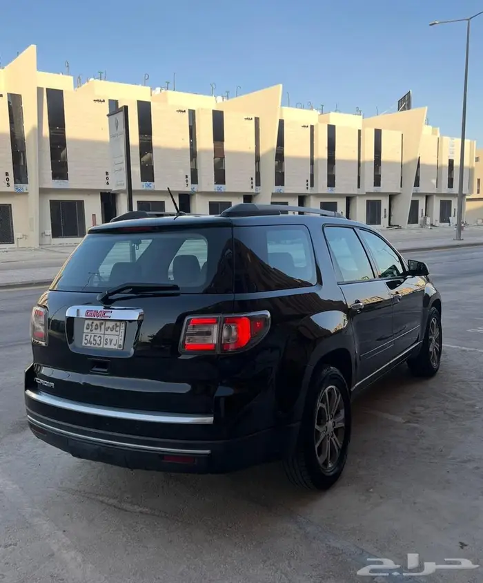 جمس اكاديا نظيف Acadia GMC 1