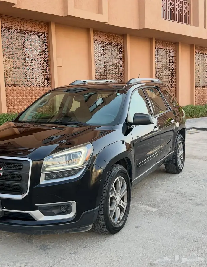 جمس اكاديا نظيف Acadia GMC 11