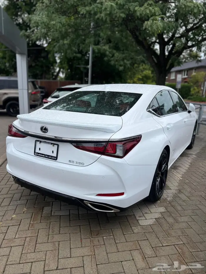 للبيع 2023 لكزس Es350 اف سبورت ((فل كامل)) 2