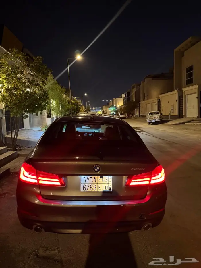 BMW 520i 2019 بي ام دبليو الفئة الخامسه للبيع 2
