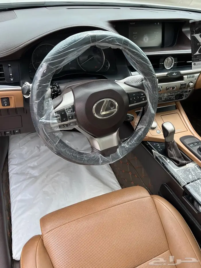لكزس es350 موديل 2017 ممشى 325000 كيلو 8