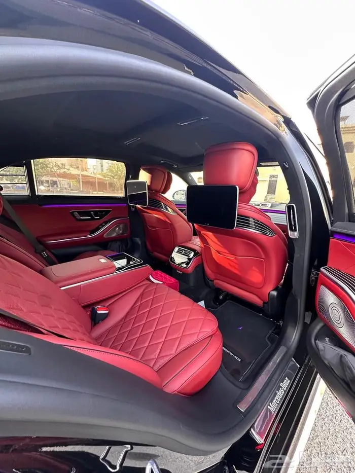 مرسيدس S500 4matic 2024 فل مواصفات 13